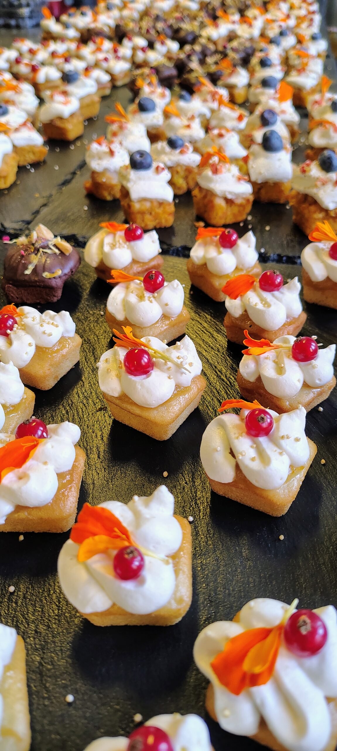 Kuchenbites (30x) I Mischplatte (vegan) – Bild 2